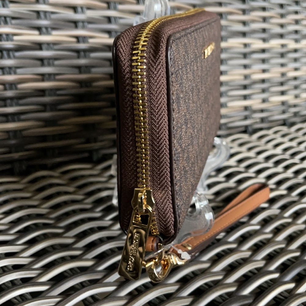 Michael Kors Jet Set Travel Lg Flat Multifunctional Phone Case-Wristlet-Wallet - Picture 12 of 16